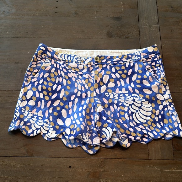 NWOT Lilly Pulitzer Buttercup Scallop Shorts - Picture 5 of 9
